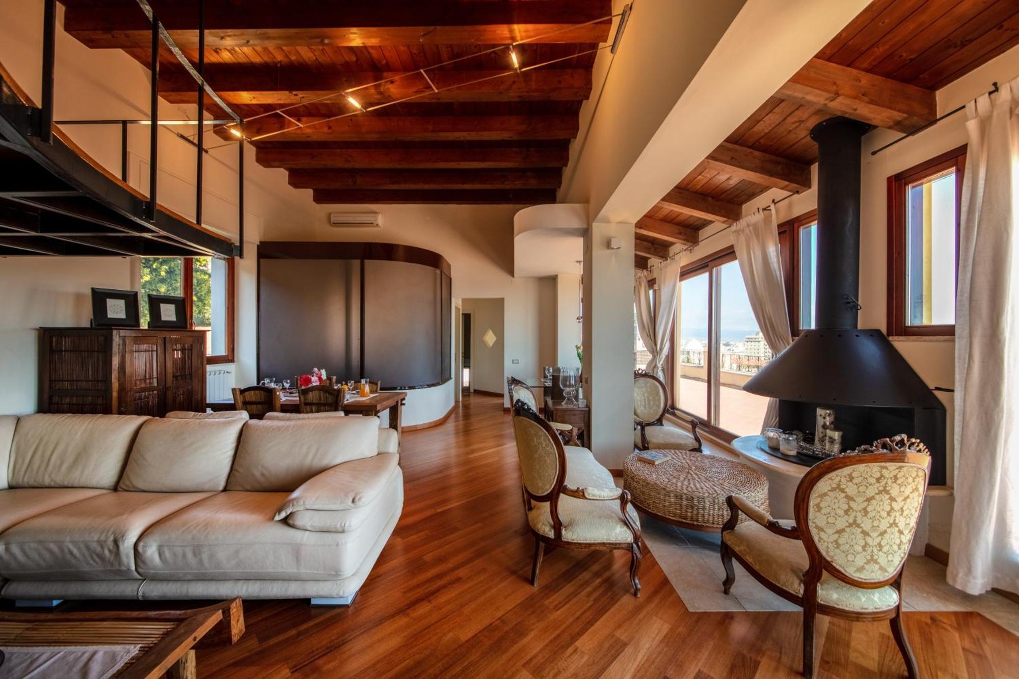 Superattico Villanova Appartement *